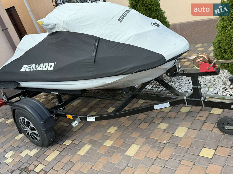 Гідроцикл спортивний BRP RXP-X 2018 в Дніпрі