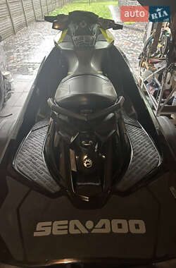 Гидроцикл спортивный BRP RXP 2012 в 