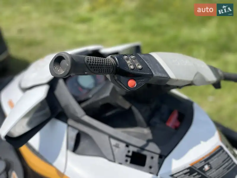 Гидроцикл спортивный BRP RXT-X 2012 в 