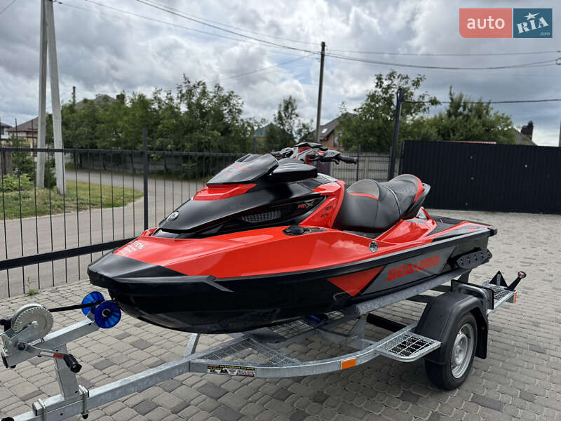 Гидроцикл спортивный BRP RXT 2017 в Белой Церкви фото 20 Гидроцикл спортивный BRP RXT 2017 в Белой Церкви