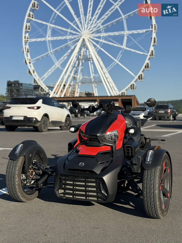 Трицикл BRP Ryker 2019 в Кіцмані