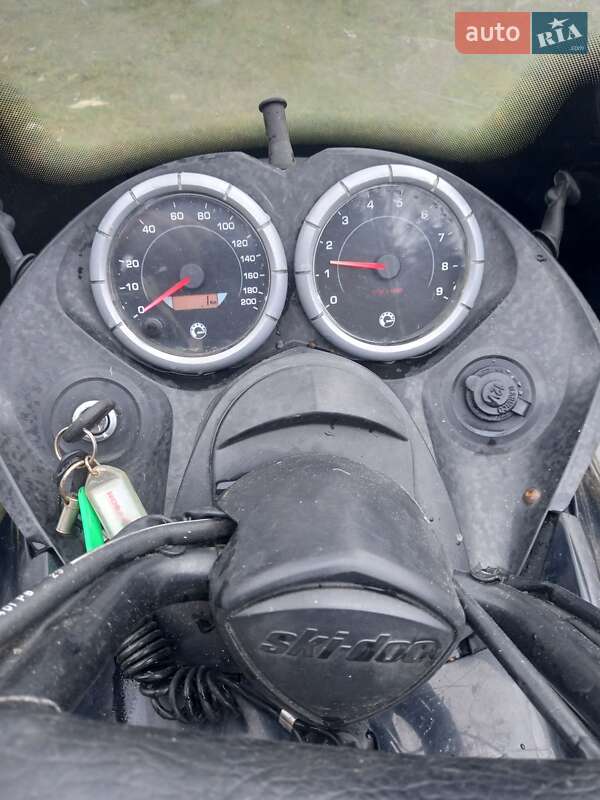 Снегоход BRP Ski-Doo 2006 в Славском