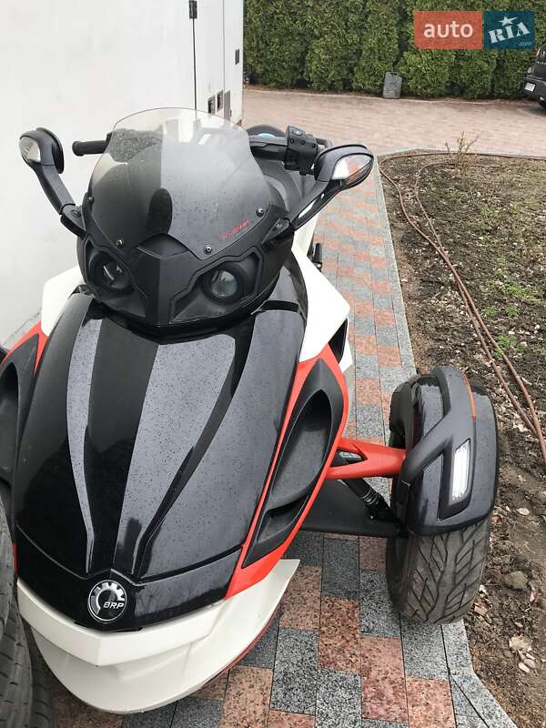 Трицикл BRP SP 2015 в Киеве фото 2 Трицикл BRP SP 2015 в Киеве