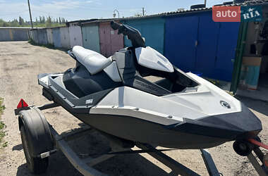 Гидроцикл спортивный BRP Spark 2016 в Харькове