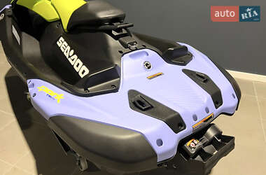 Гідроцикл спортивний BRP Spark 2025 в 