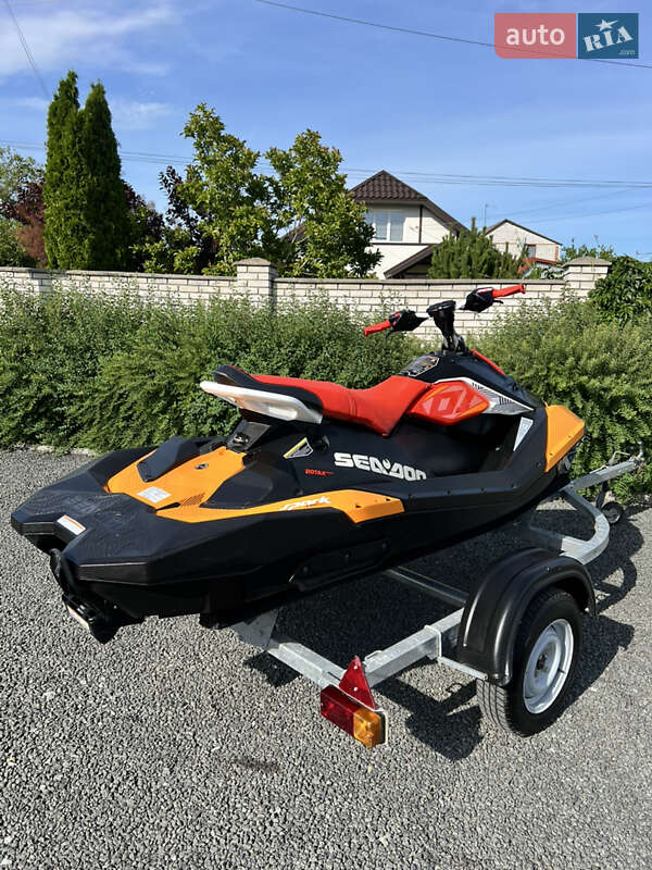 Гідроцикл спортивний BRP Spark 2018 в Житомирі