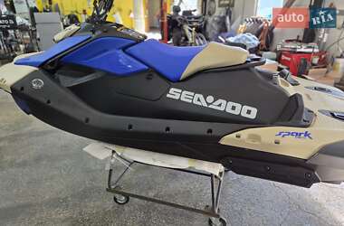 Гидроцикл туристический BRP Spark 2025 в 
