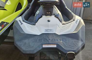 Гидроцикл спортивный BRP Spark 2015 в 