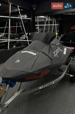 Гидроцикл спортивный BRP Spark 2022 в 