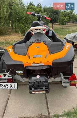 Гидроцикл спортивный BRP Spark 2019 в 