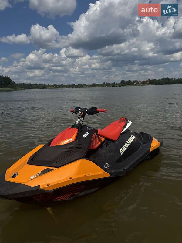 Гідроцикл спортивний BRP Spark 2018 в Житомирі фото 3 Гідроцикл спортивний BRP Spark 2018 в Житомирі