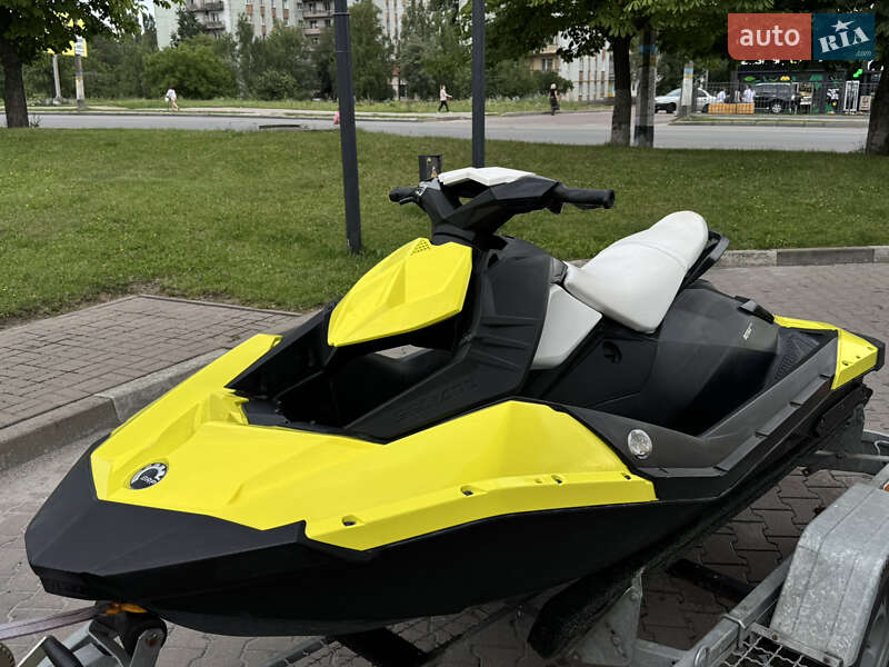 Гідроцикл спортивний BRP Spark 2016 в Житомирі