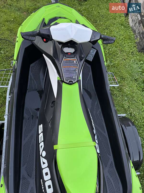 Гидроцикл спортивный BRP Spark 2017 в Житомире