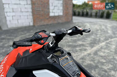 Гідроцикл спортивний BRP Spark 2017 в 