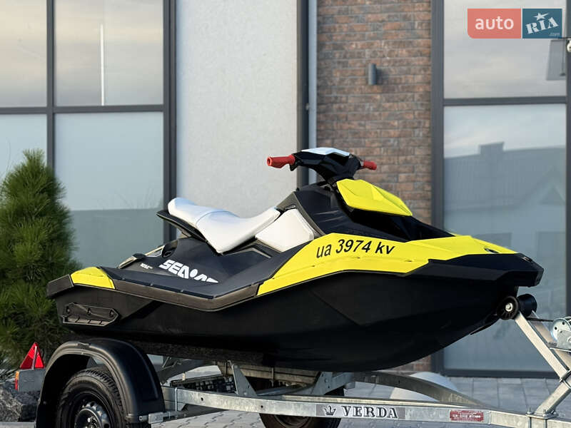 Гидроцикл спортивный BRP Spark 2016 в Тернополе