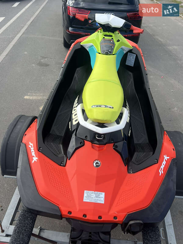 Гідроцикл спортивний BRP Spark 2018 в Летичіві