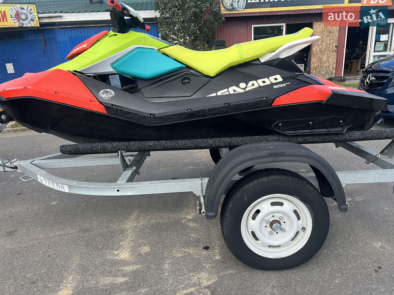 Гідроцикл спортивний BRP Spark 2018 в Летичіві