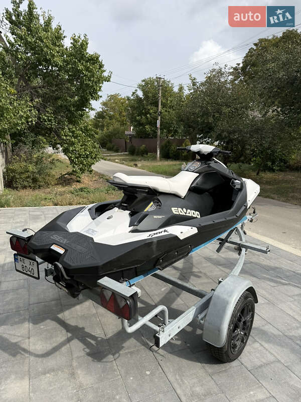 Гидроцикл спортивный BRP Spark 2014 в Днепре