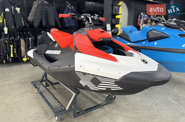 Гидроцикл спортивный BRP Spark 2026 в Киеве