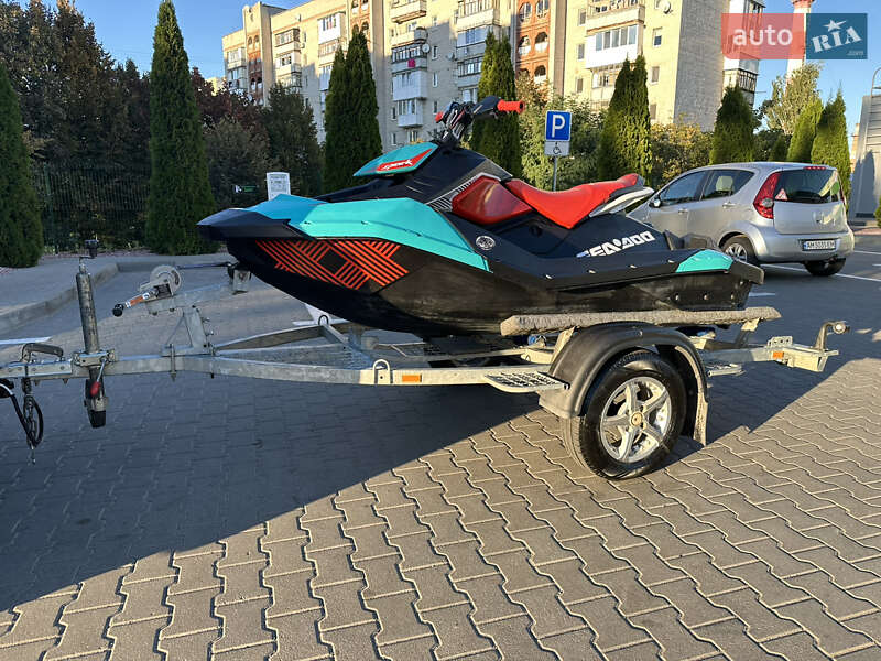 Гидроцикл спортивный BRP Spark 2018 в Житомире