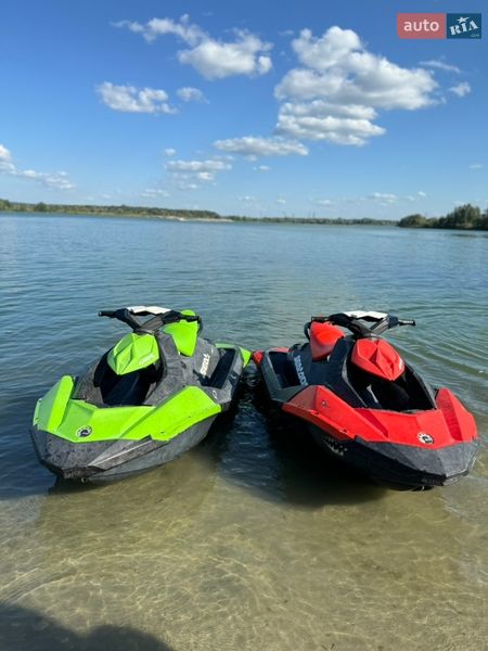 Гидроцикл спортивный BRP Spark 2016 в Сумах