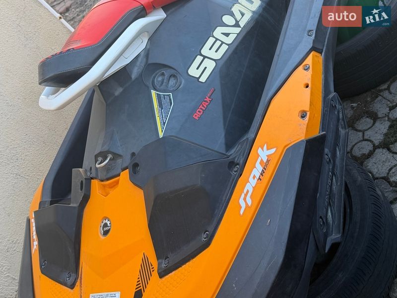 Гідроцикл спортивний BRP Spark 2020 в Запоріжжі фото Гідроцикл спортивний BRP Spark 2020 в Запоріжжі