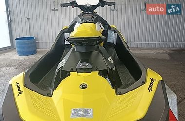 Гидроцикл туристический BRP Spark 2017 в Кременчуге фото 3 Гидроцикл туристический BRP Spark 2017 в Кременчуге