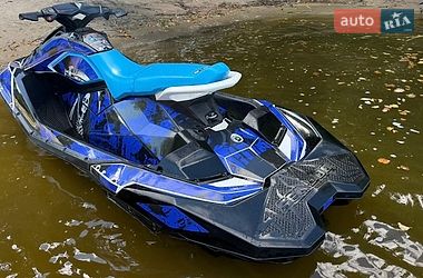 Гидроцикл спортивный BRP Spark 2021 в Житомире фото 4 Гидроцикл спортивный BRP Spark 2021 в Житомире