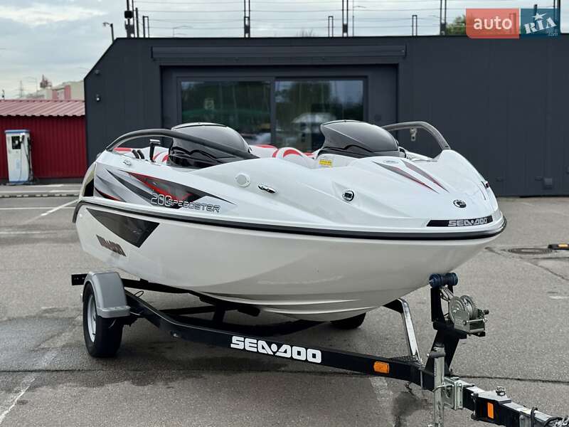 Катер BRP Speedster 2012 в Киеве