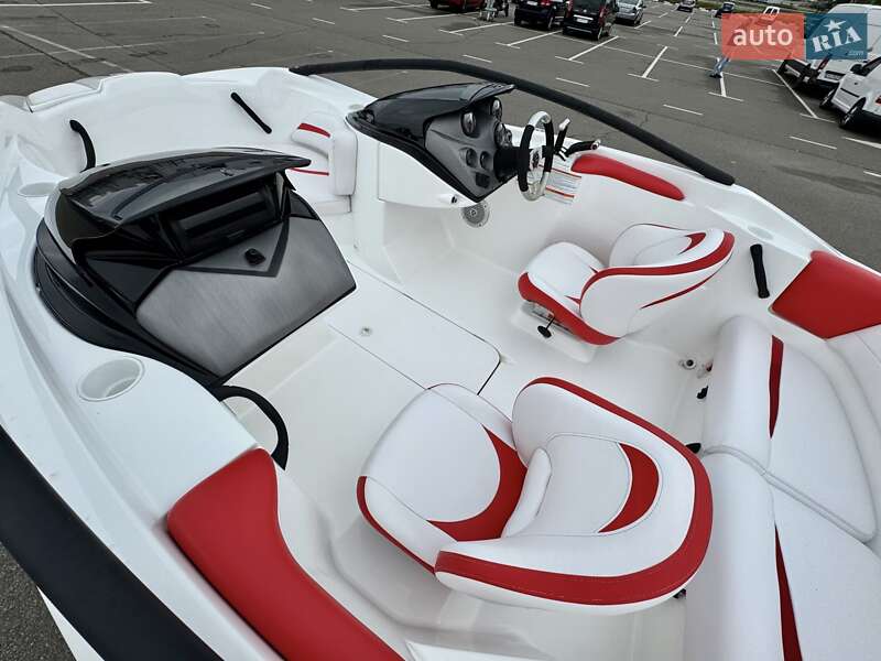 Катер BRP Speedster 2012 в Киеве
