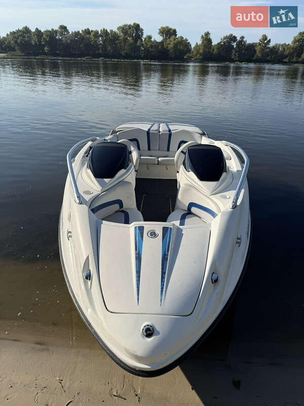 Катер BRP Speedster 2006 в Києві