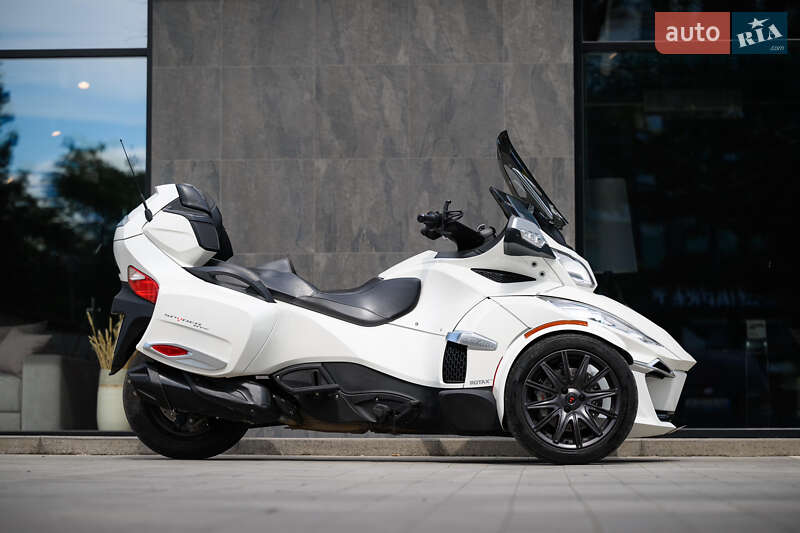 Трайк BRP Spyder 2016 в Ужгороде фото 3 Трайк BRP Spyder 2016 в Ужгороде