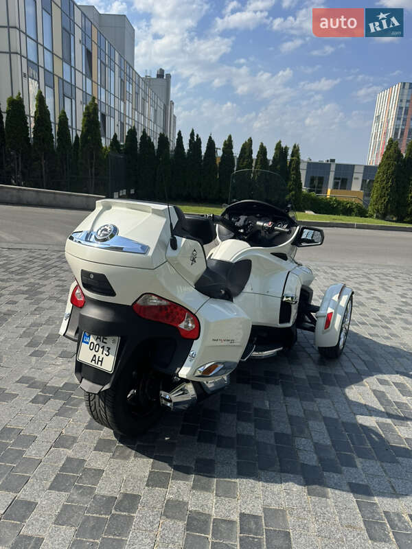 Трицикл BRP Spyder 2016 в Дніпрі