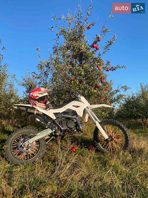 BSE PH10L 125 Enduro 2018