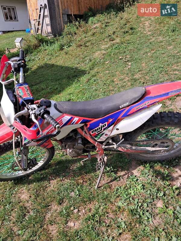 Мотоцикл Кросс BSE S2 2014 в Верховине