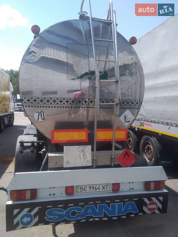 Цистерна напівпричіп BSL STC-1M 1985 в Львові фото 4 Цистерна напівпричіп BSL STC-1M 1985 в Львові