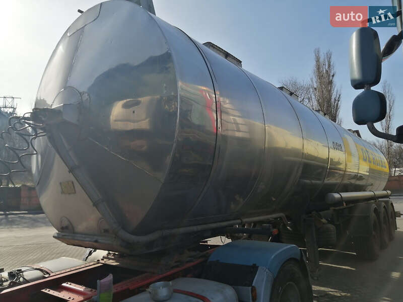 Цистерна полуприцеп BSLT ST-STC1 1986 в Кропивницком