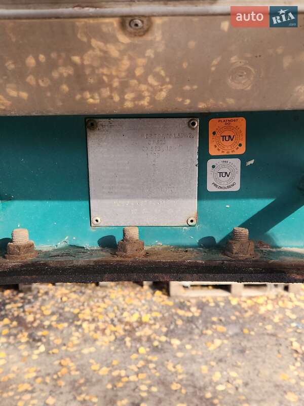 Цистерна полуприцеп BSLT STC 1999 в Ромнах