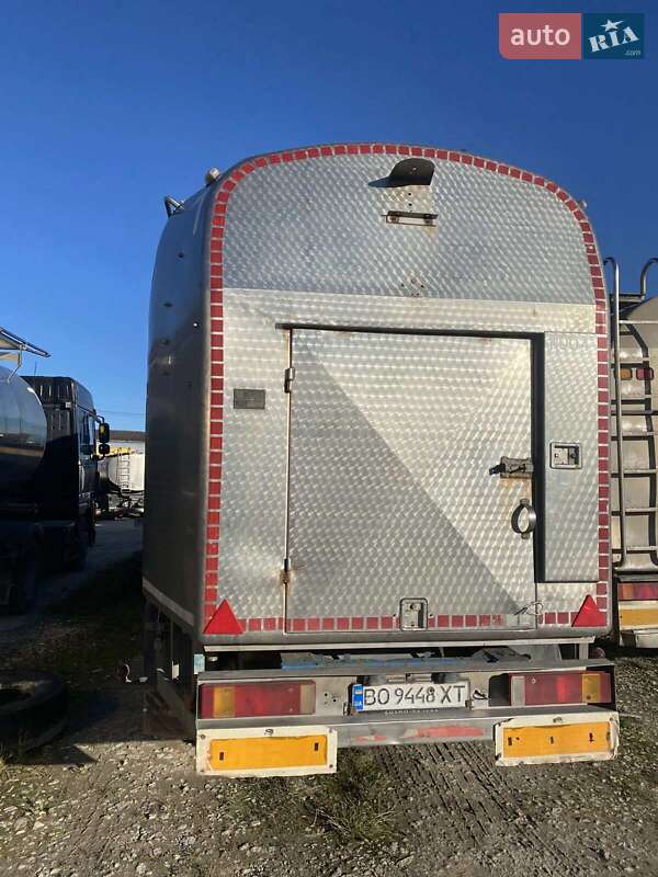 Цистерна полуприцеп BSLT STEA 2000 в Тернополе