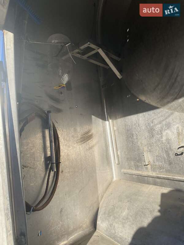 Цистерна напівпричіп BSLT STEA 2000 в Тернополі фото 9 Цистерна напівпричіп BSLT STEA 2000 в Тернополі