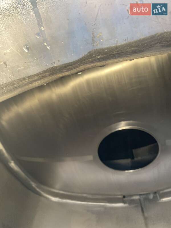 Цистерна напівпричіп BSLT STEA 2000 в Тернополі фото 30 Цистерна напівпричіп BSLT STEA 2000 в Тернополі