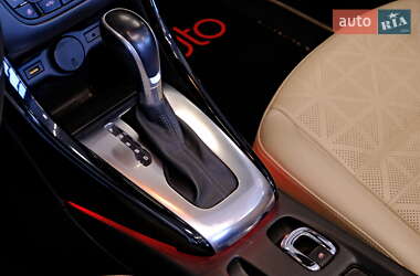 Кабриолет Buick Cascada 2016 в 