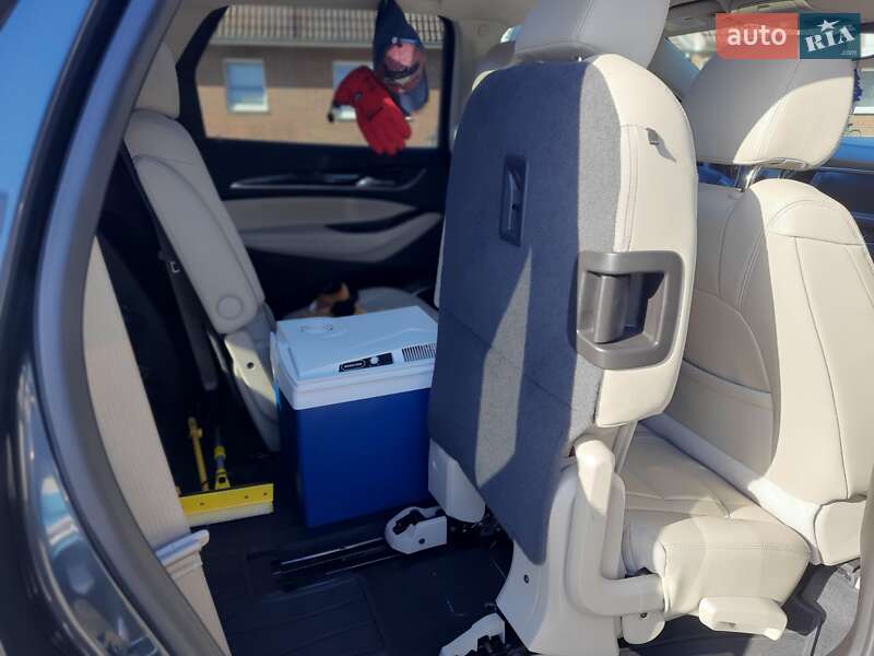 Позашляховик / Кросовер Buick Enclave USA 2019 в Києві