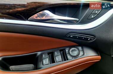Внедорожник / Кроссовер Buick Enclave 2018 в Черновцах