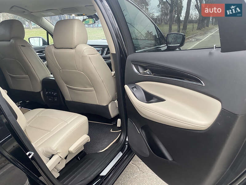 Позашляховик / Кросовер Buick Enclave 2018 в Києві
