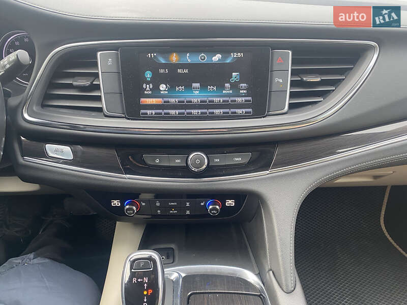 Позашляховик / Кросовер Buick Enclave 2018 в Києві