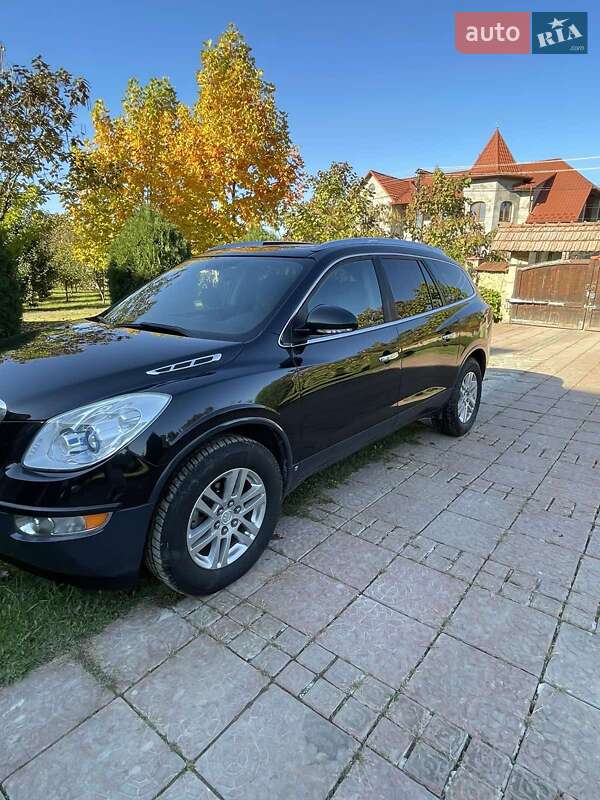 Внедорожник / Кроссовер Buick Enclave 2008 в Черновцах