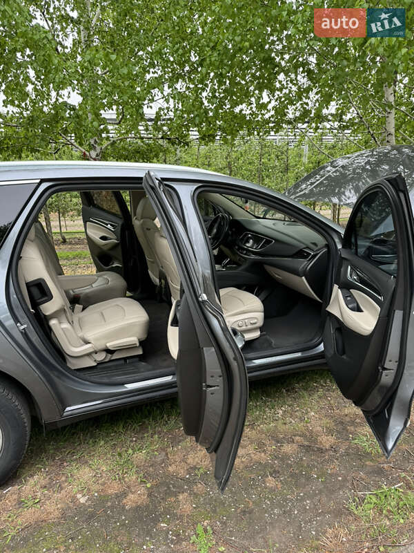 Внедорожник / Кроссовер Buick Enclave 2018 в Новомосковске