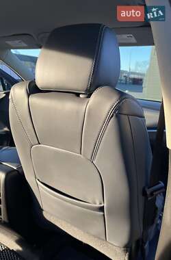 Позашляховик / Кросовер Buick Enclave 2017 в 