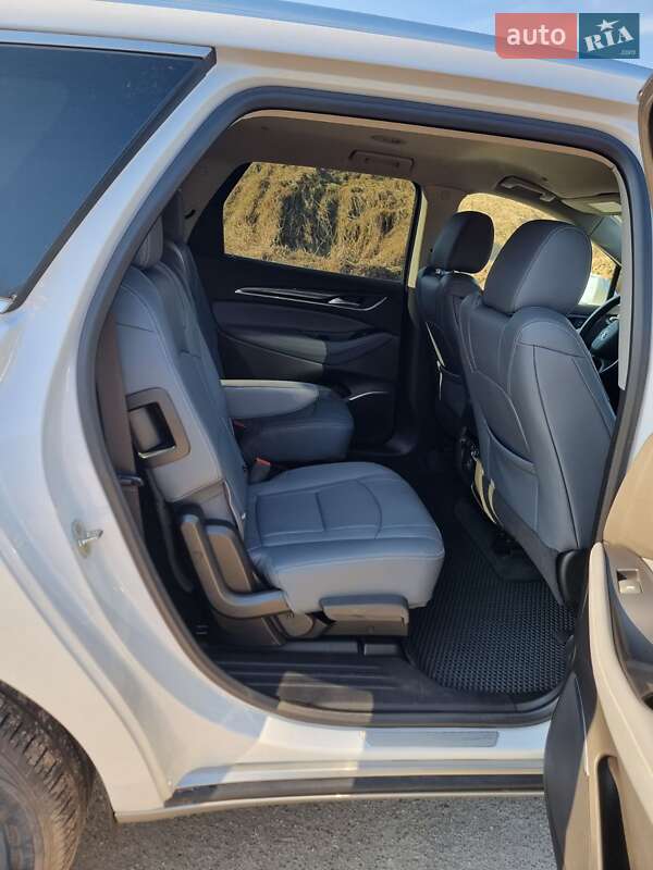 Внедорожник / Кроссовер Buick Enclave 2020 в Киеве